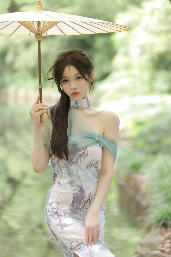 漫长的季节 封面